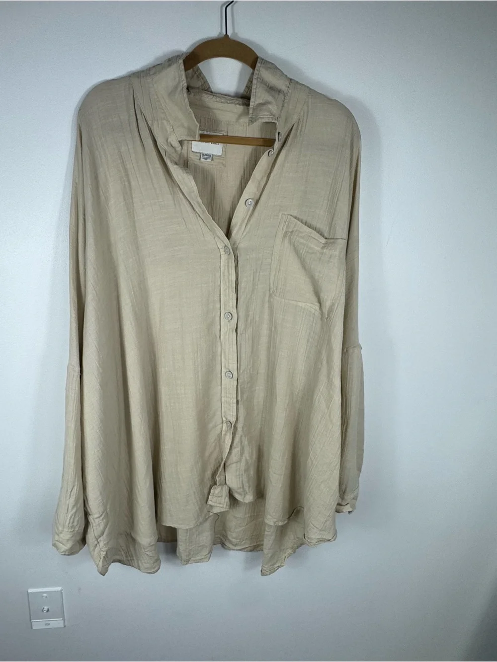 American Eagle Oversized Gauze Coverup Button Down Shirt Cream Beige Women’s XXL - Picture 2 of 7
